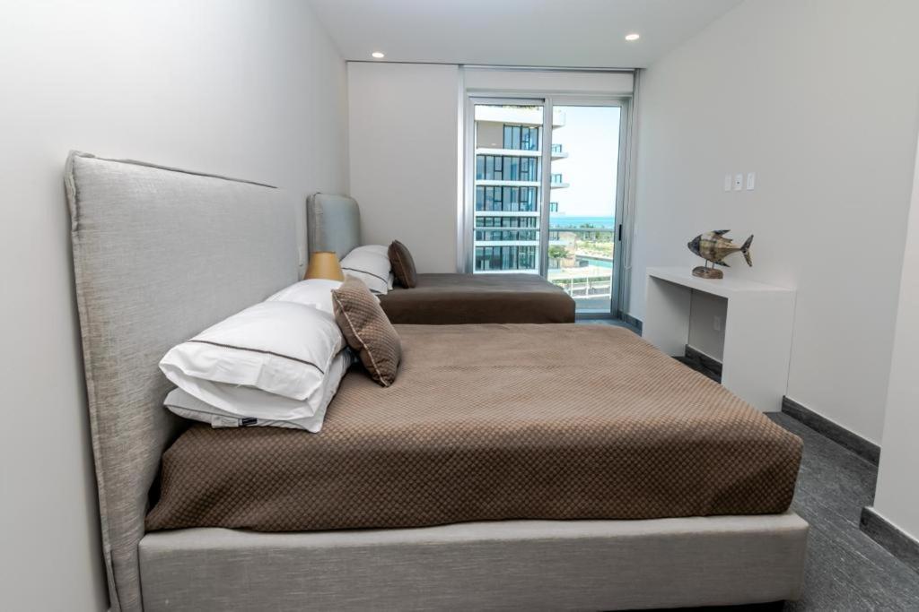 Luxury 3 Bedroom Rooftop Pool, Near The Beach Cancún