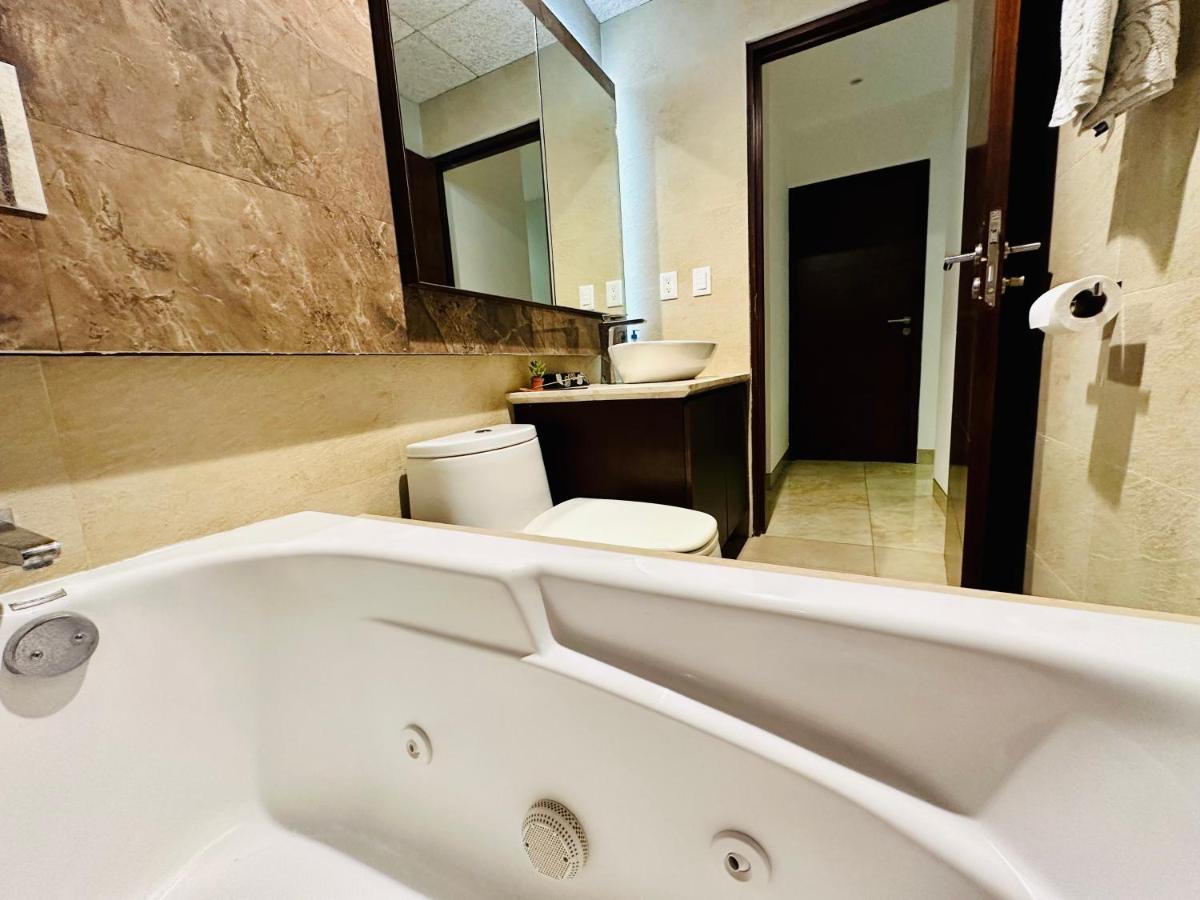 Punta Me Luxury Ocean View & Front *