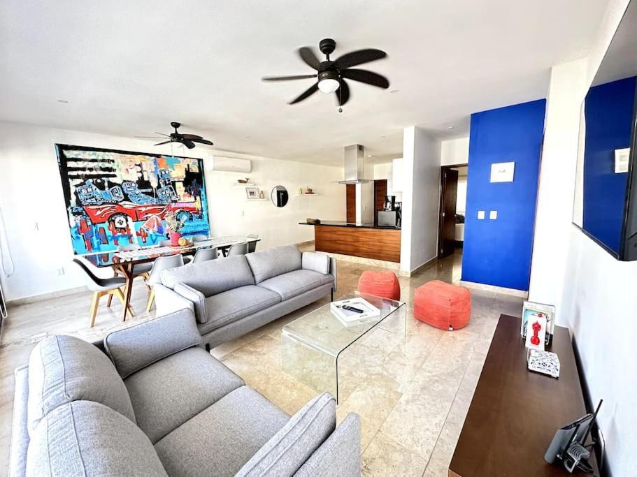 New With Pool, Gym, A/c, Wifi, King Size Bed * Cancún