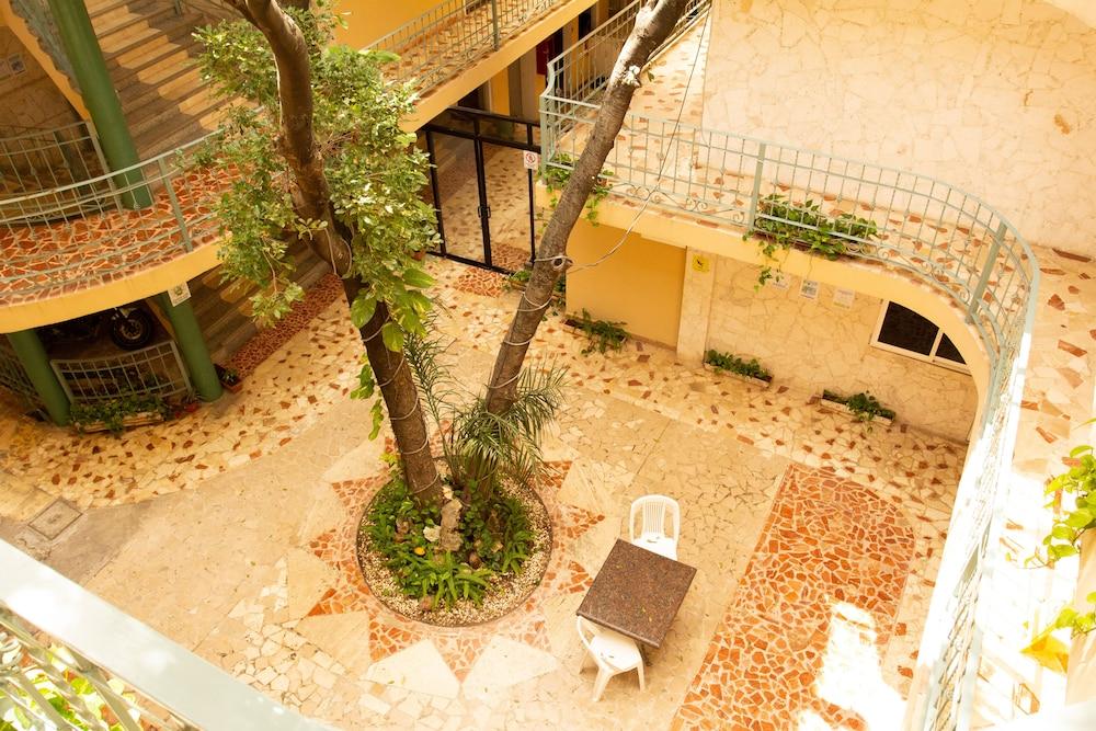 Hotel Dogtown 3*