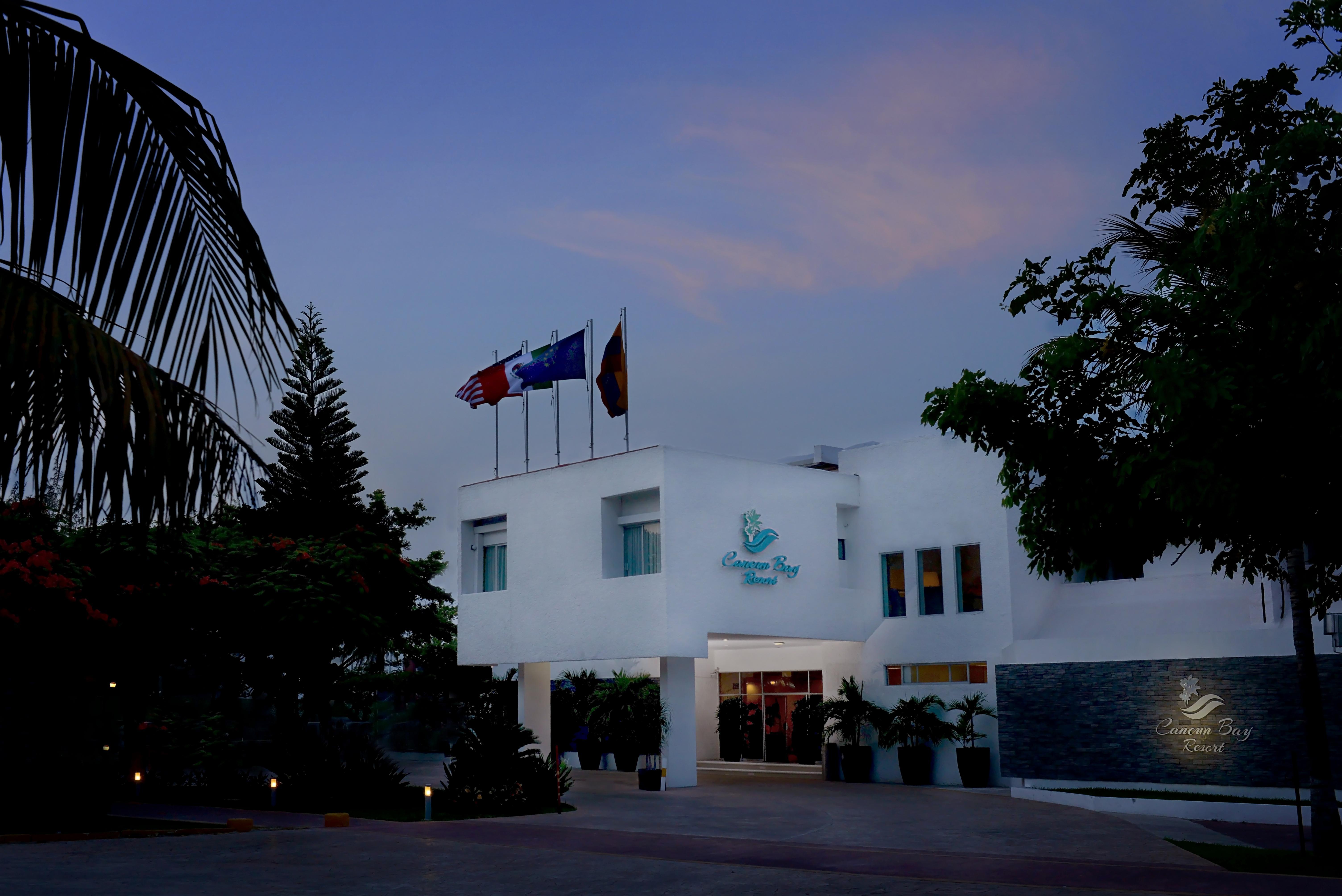 Bay Resort Cancún