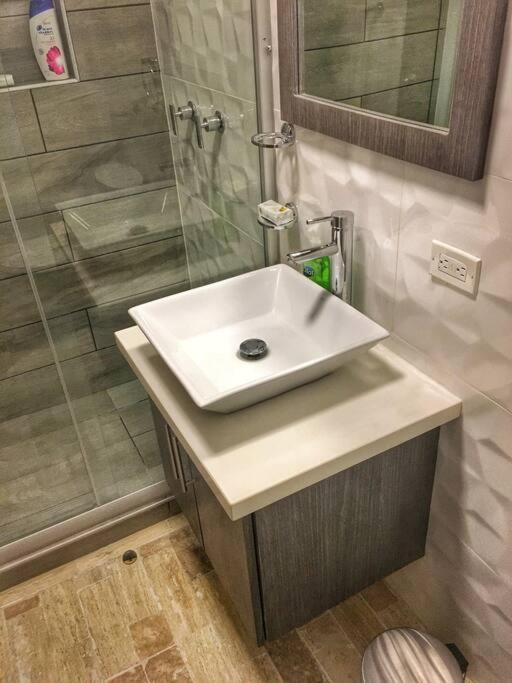 Rooftop Penthouse 3 Bedrooms, Sleeps 8! * Cancún