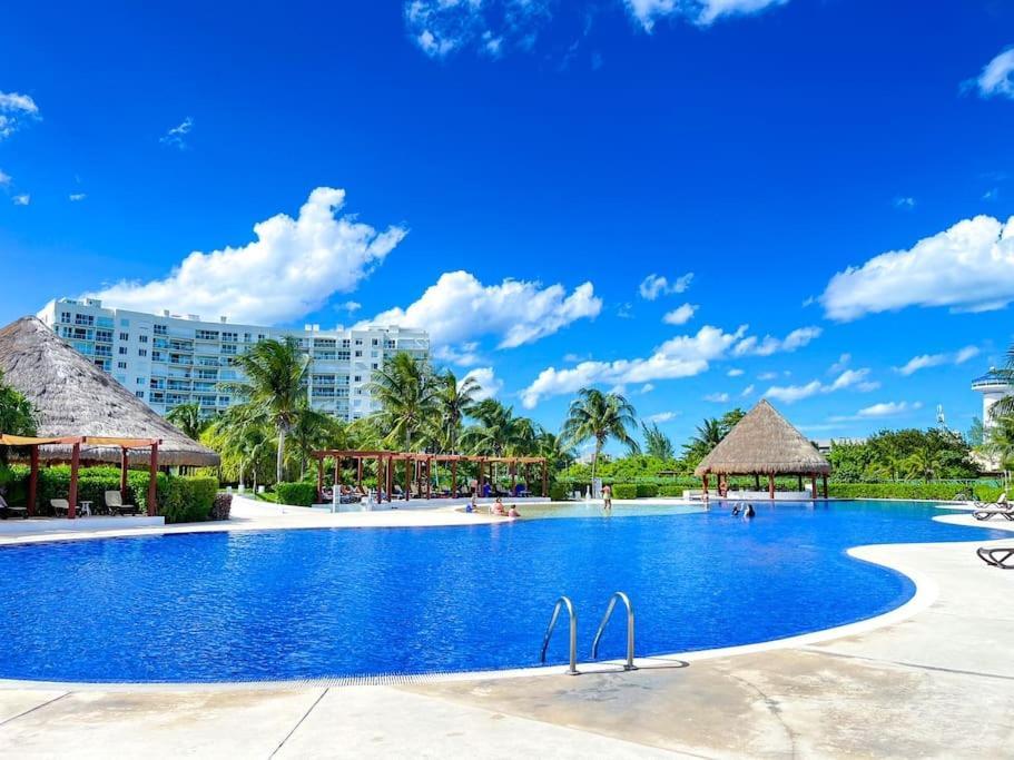 Apartment Punta Me Luxury Front Amara