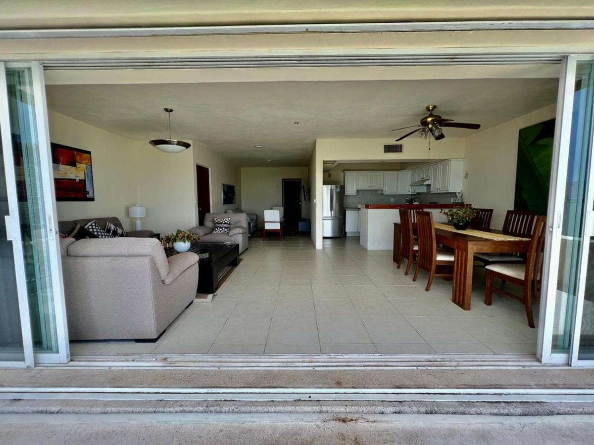 Waterfront Zone, Pool & Wi-fi Cancún