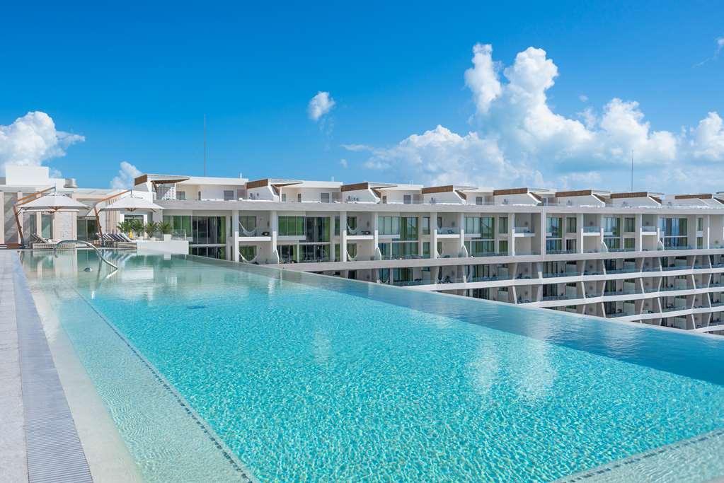 Garza Blanca And A Tafer Hotel