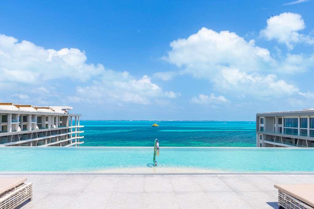 Garza Blanca And A Tafer Hotel Cancún