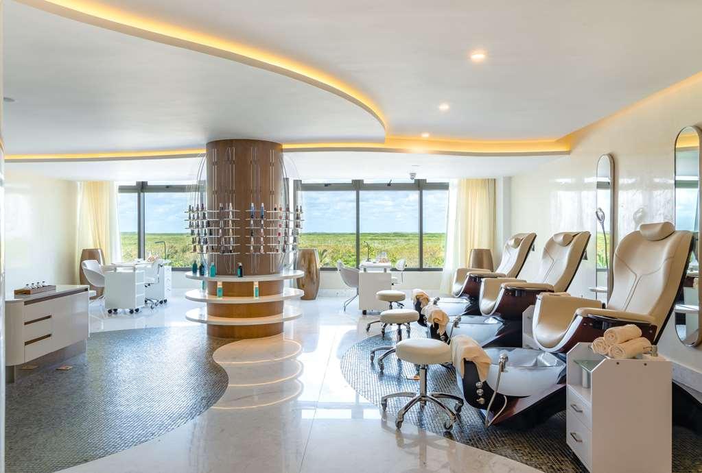 Hotel Garza Blanca And A Tafer Cancún