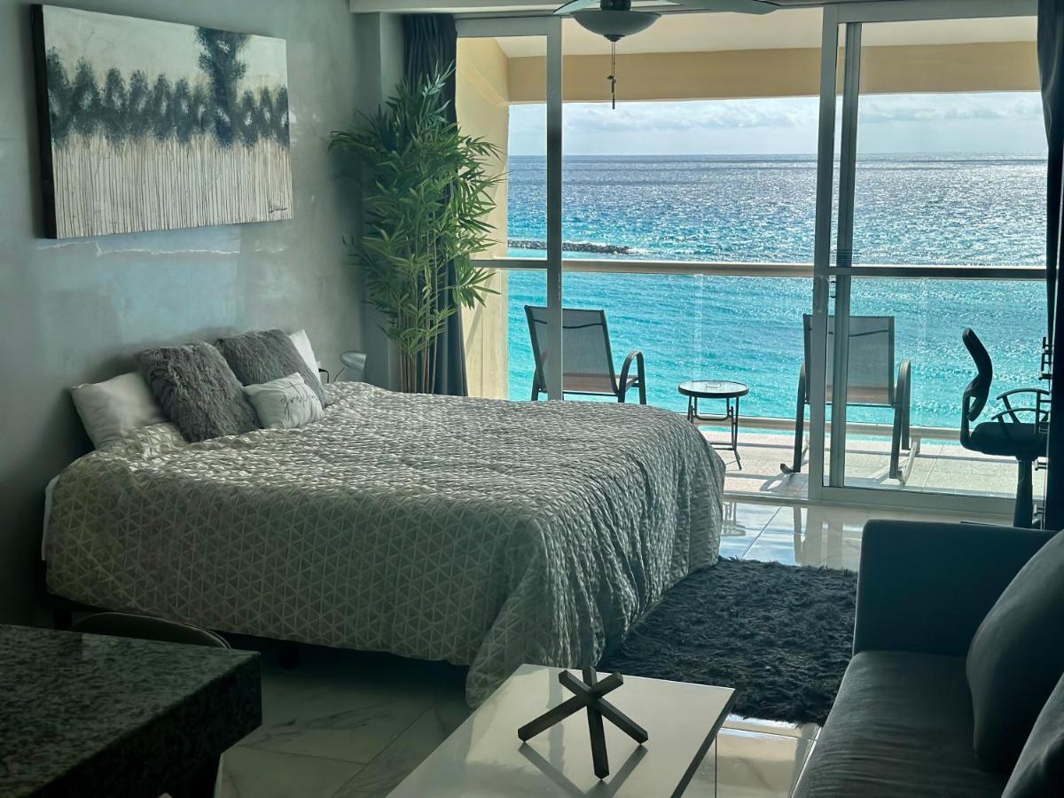 Beachfront Penthouse *