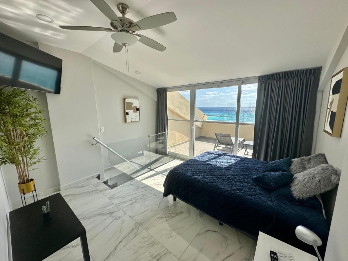 Beachfront Penthouse *