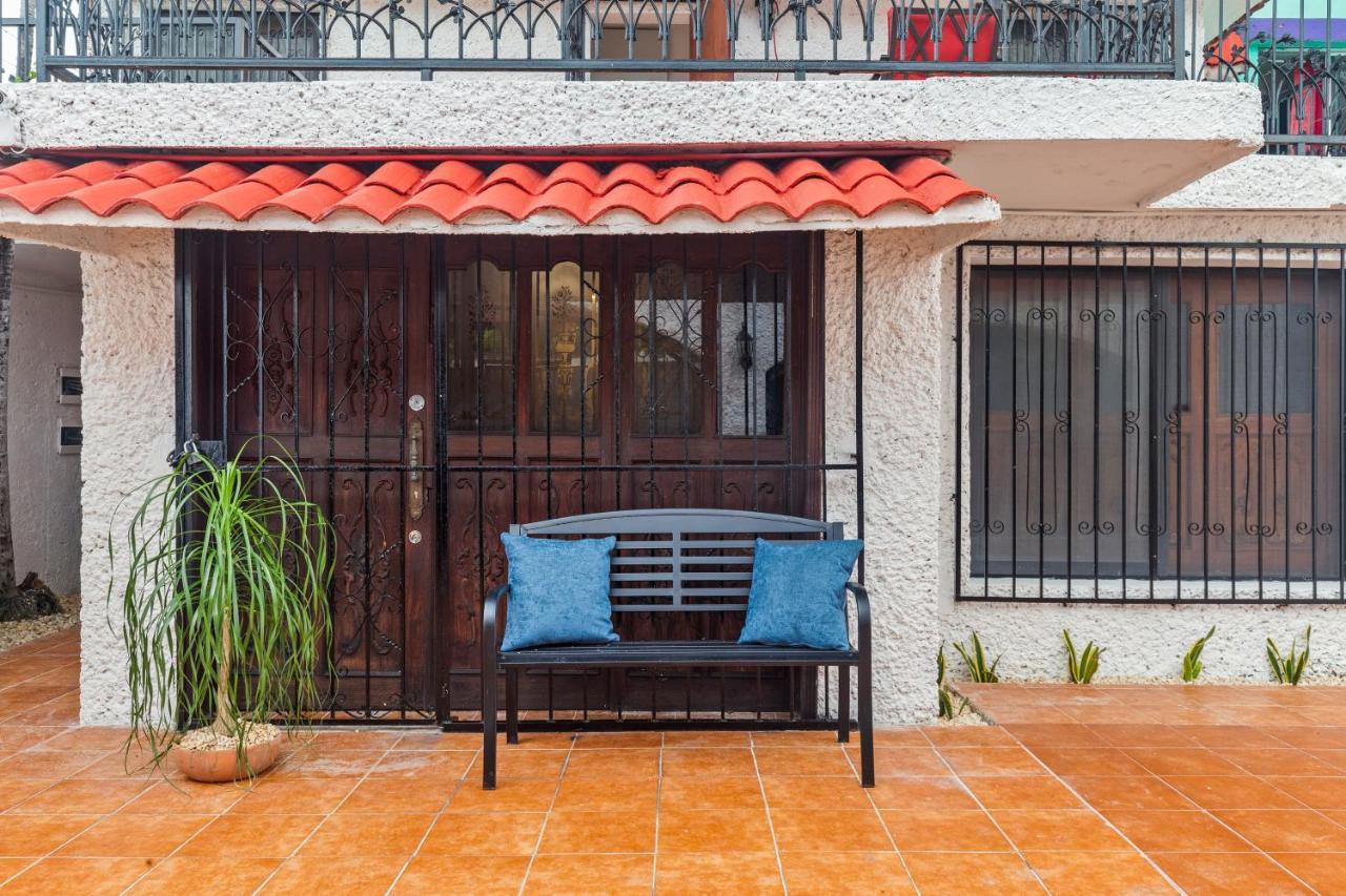 Casa Nance Chichen Itza Familiar Cocineta Antecomedor 2 Camas Ac Bano Habitación en casa particular Cancún