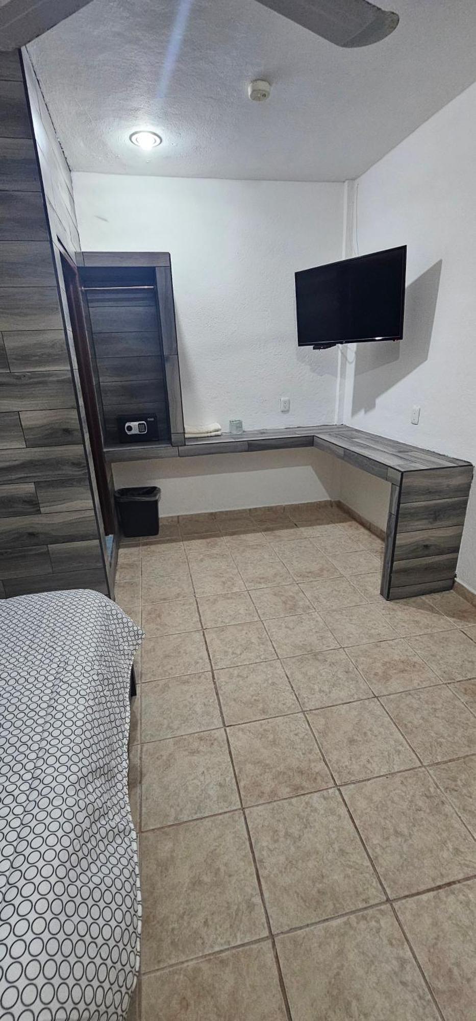 Marcas Hotel 2*