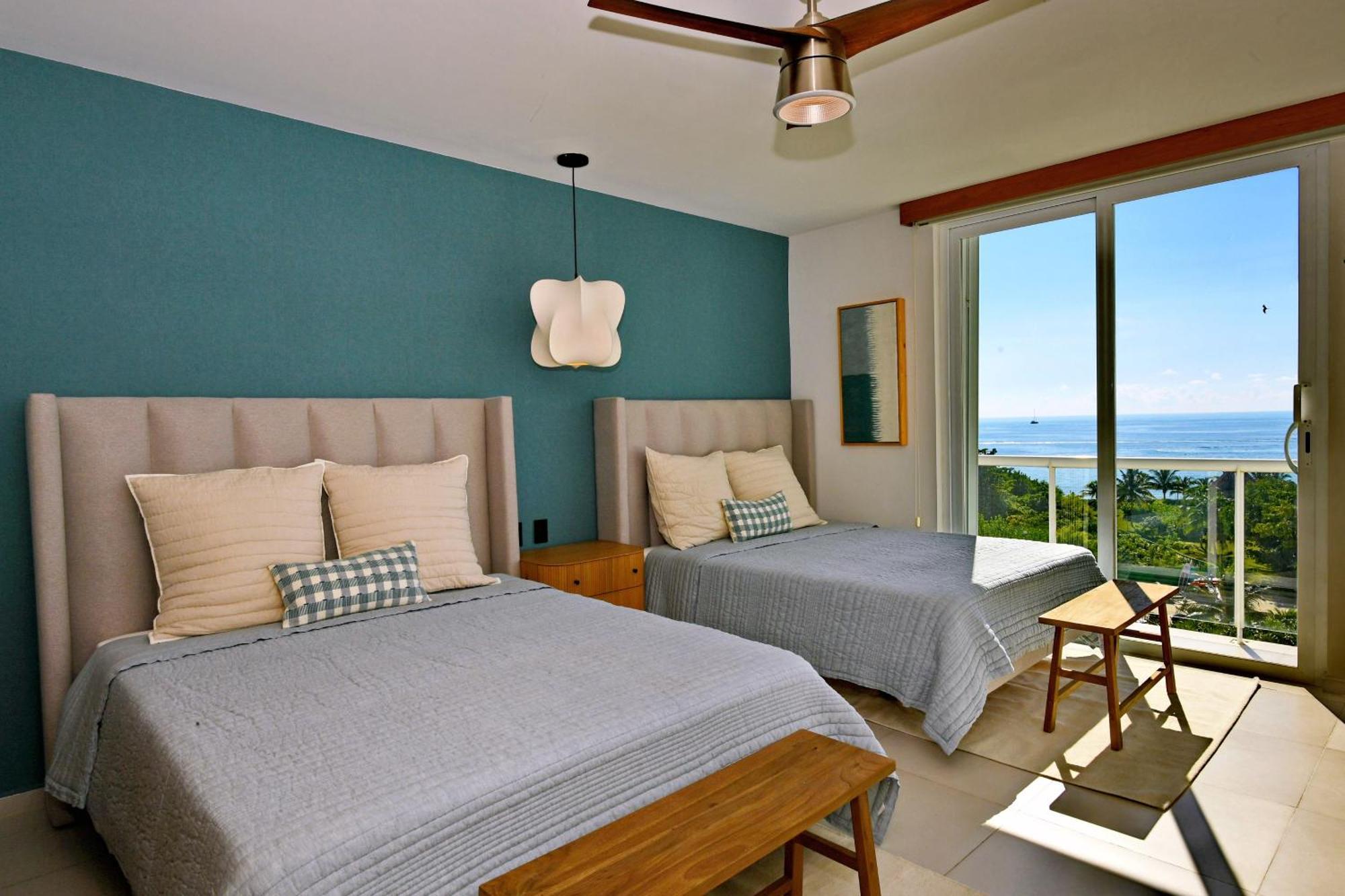 Beachfront Blue Vista * Cancún