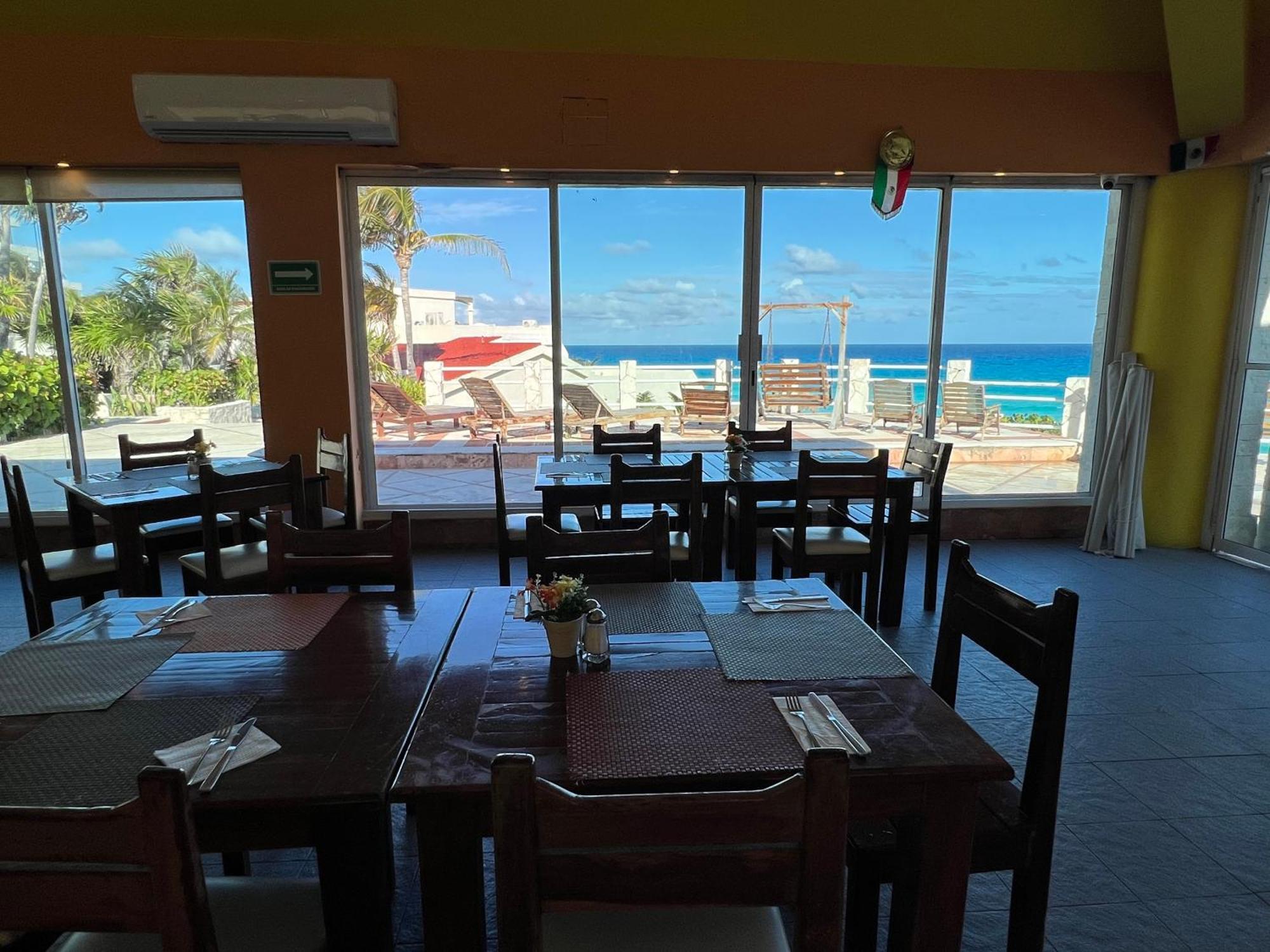 Solymar Studio Apt Beachfront With Sunset Views * Cancún
