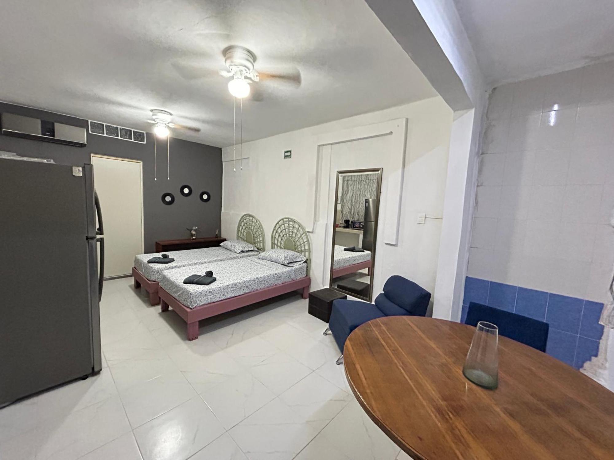 Estudio 9-c Apartment *