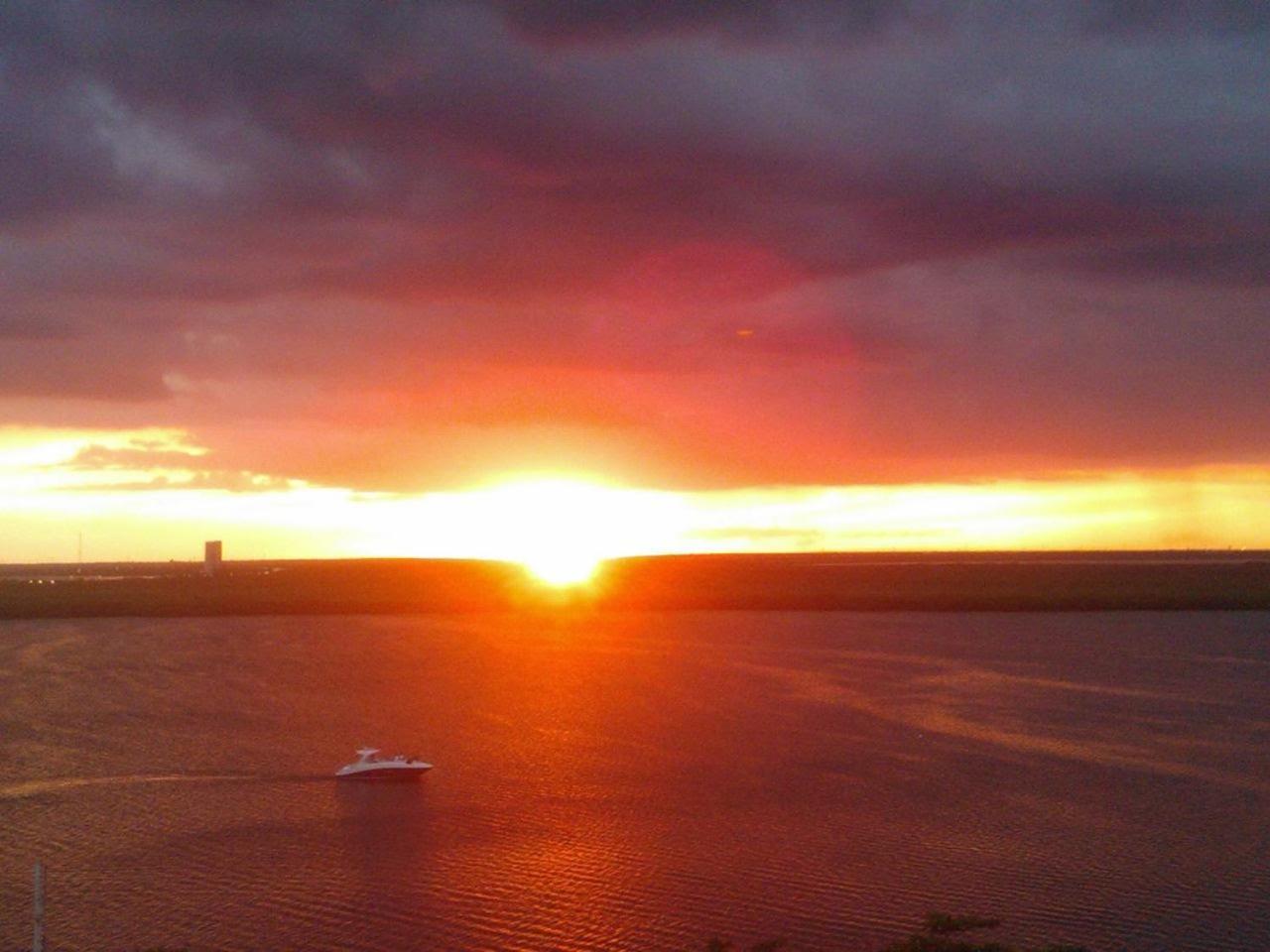 “magic Sunrise At Cancun” * Cancún