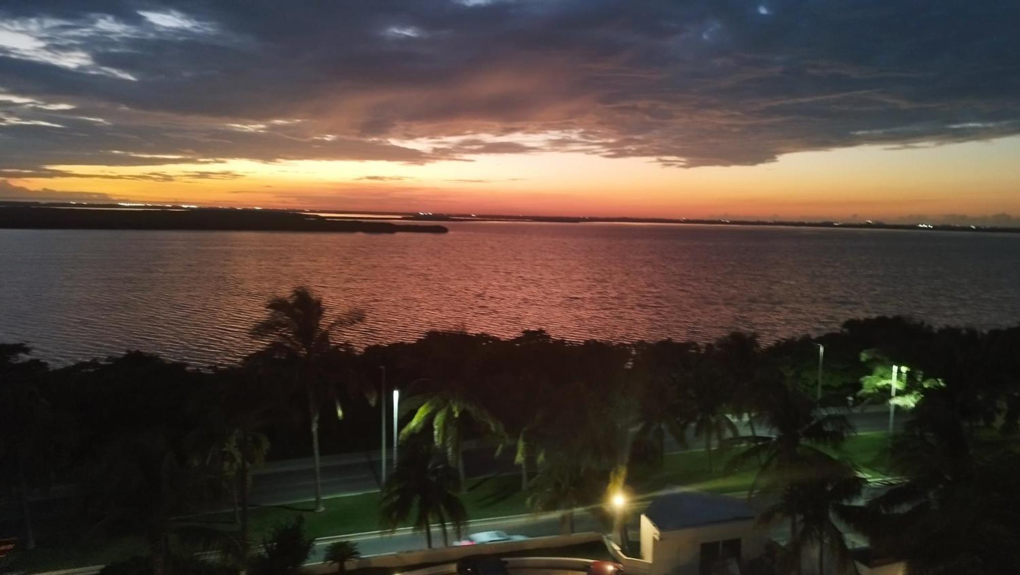 “magic Sunrise At Cancun” Apartahotel Cancún