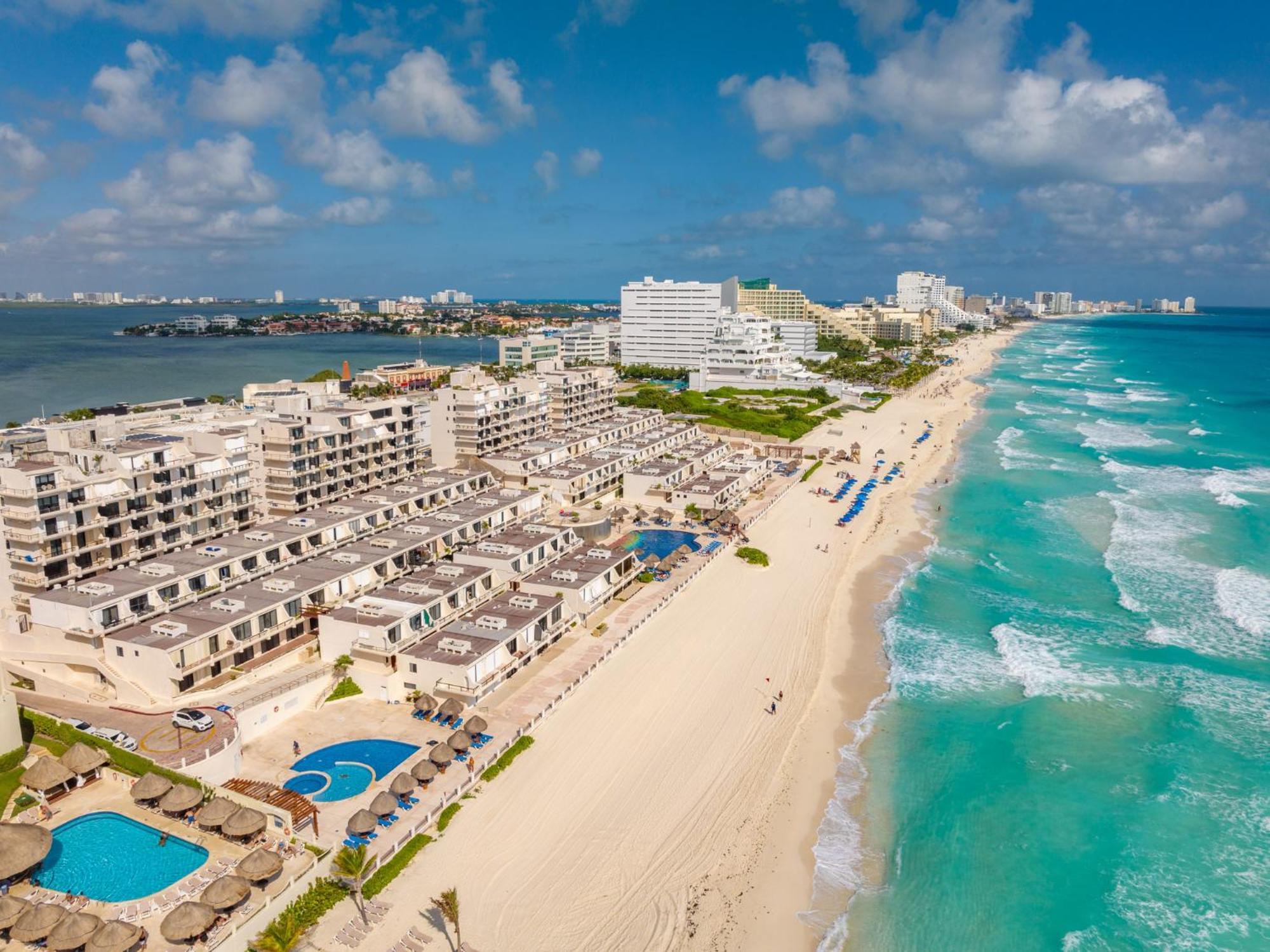Beachfront 4br Zone *