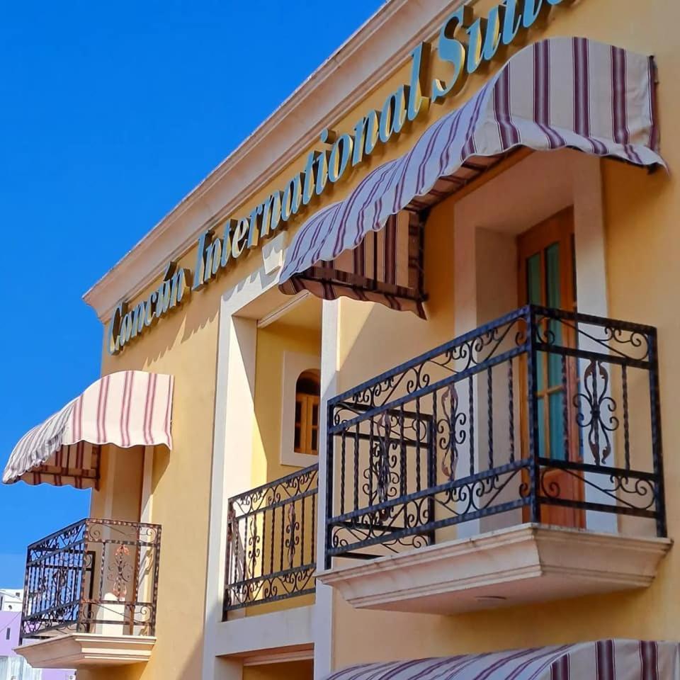 International Cancún
