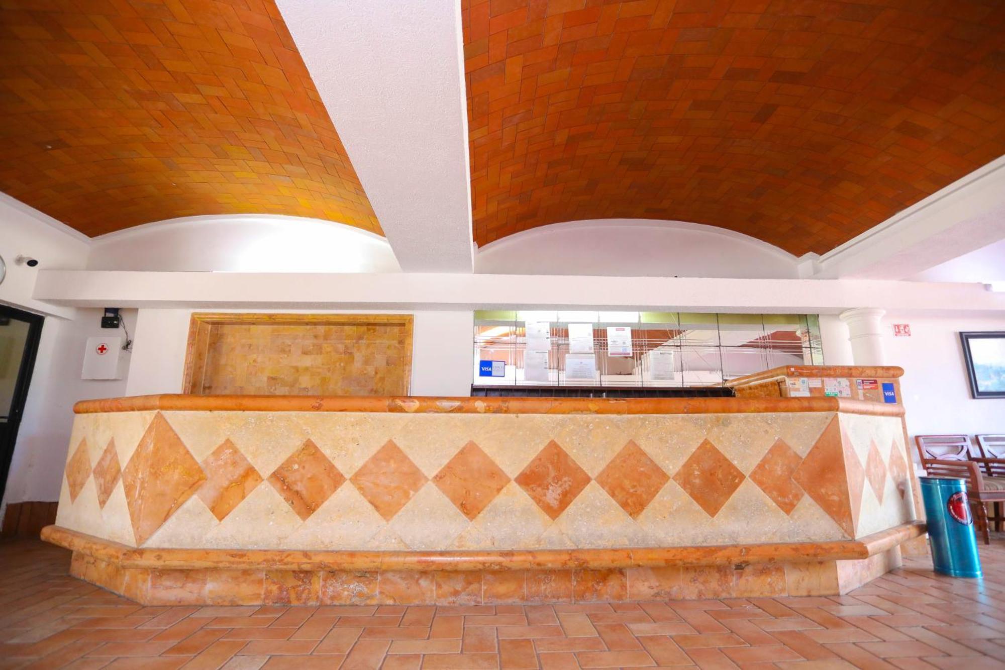 Maria De Lourdes Hotel