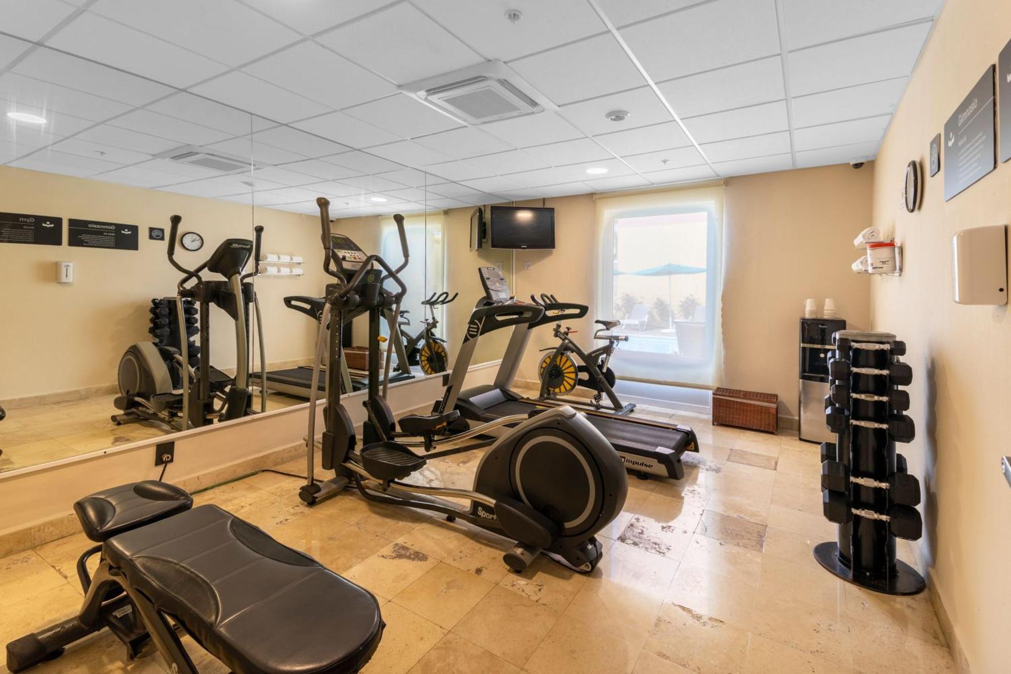 Express By Marriott Hotel 4*