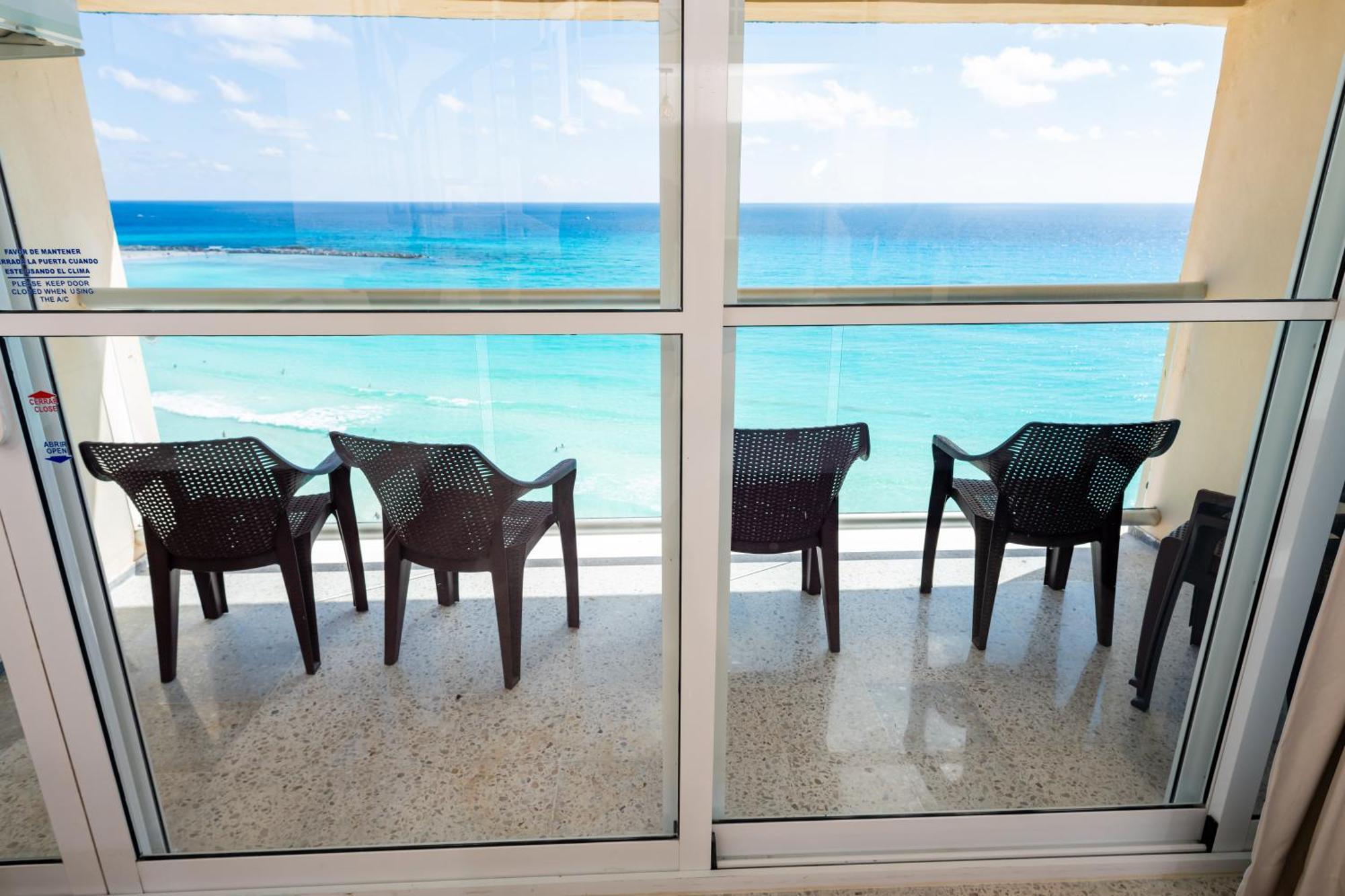 2 Story Oceanfront Penthouses On Beach!