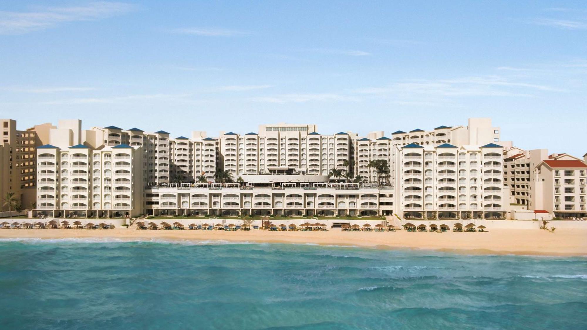 Hilton Mar Caribe Resort Cancun