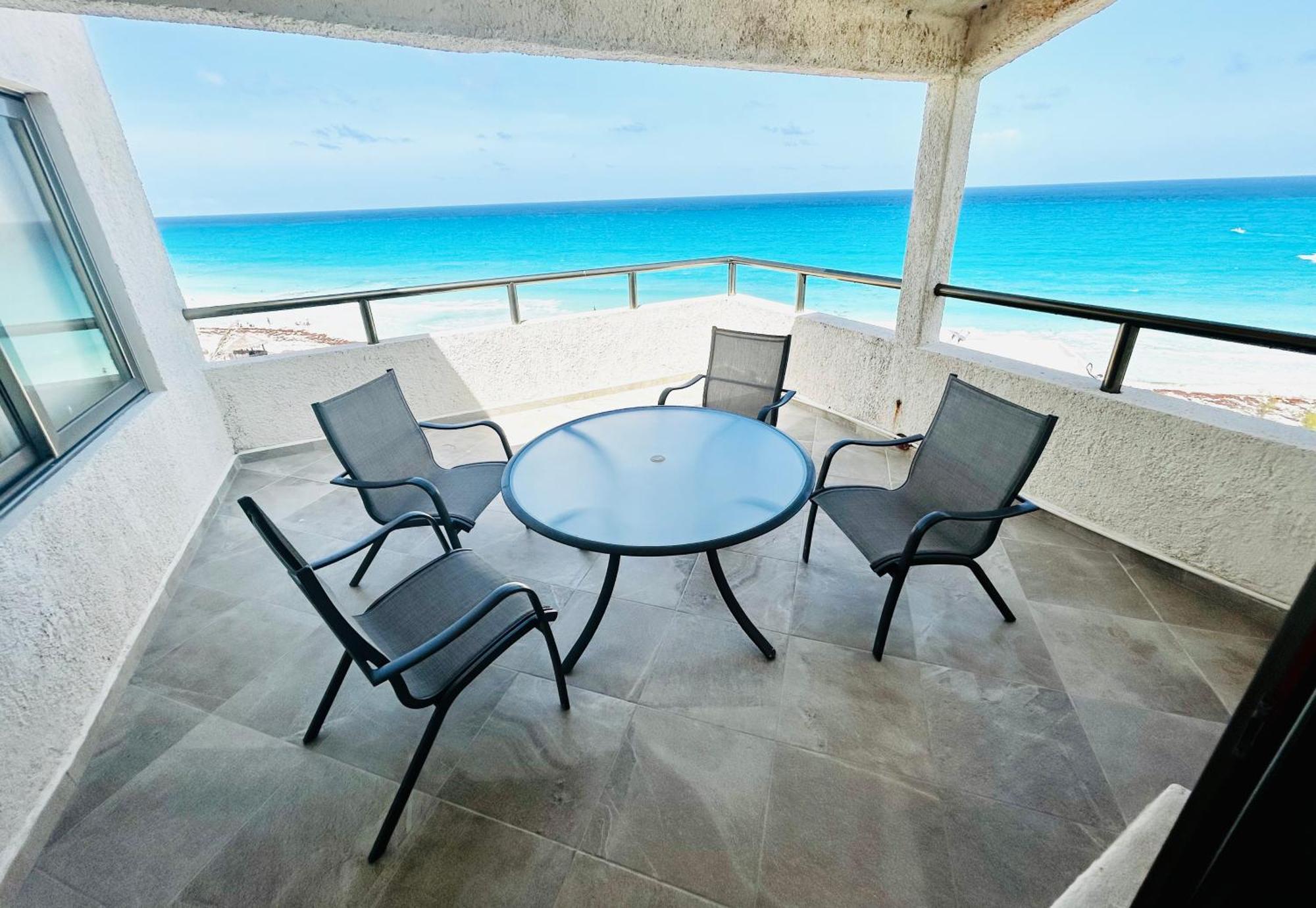 The Of Solymar * Cancún