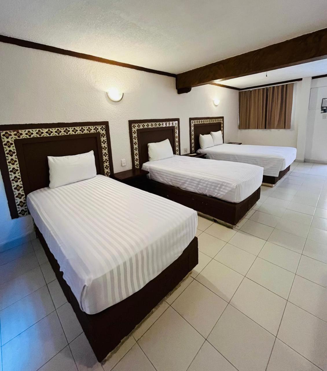 Hotel Center 3*