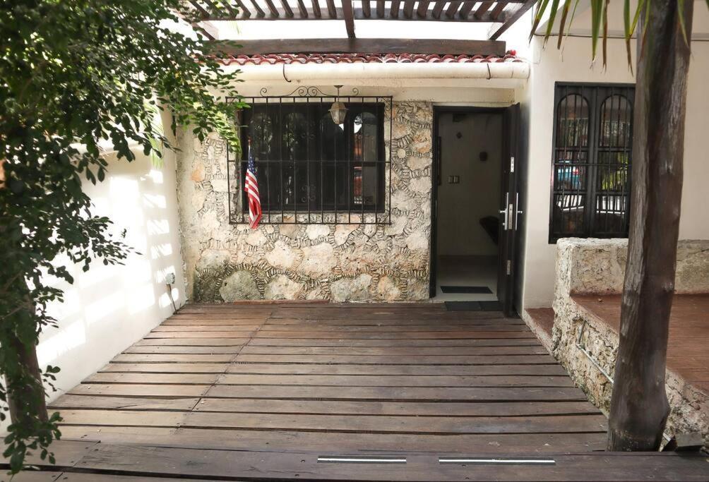 La Palapa Downtown *