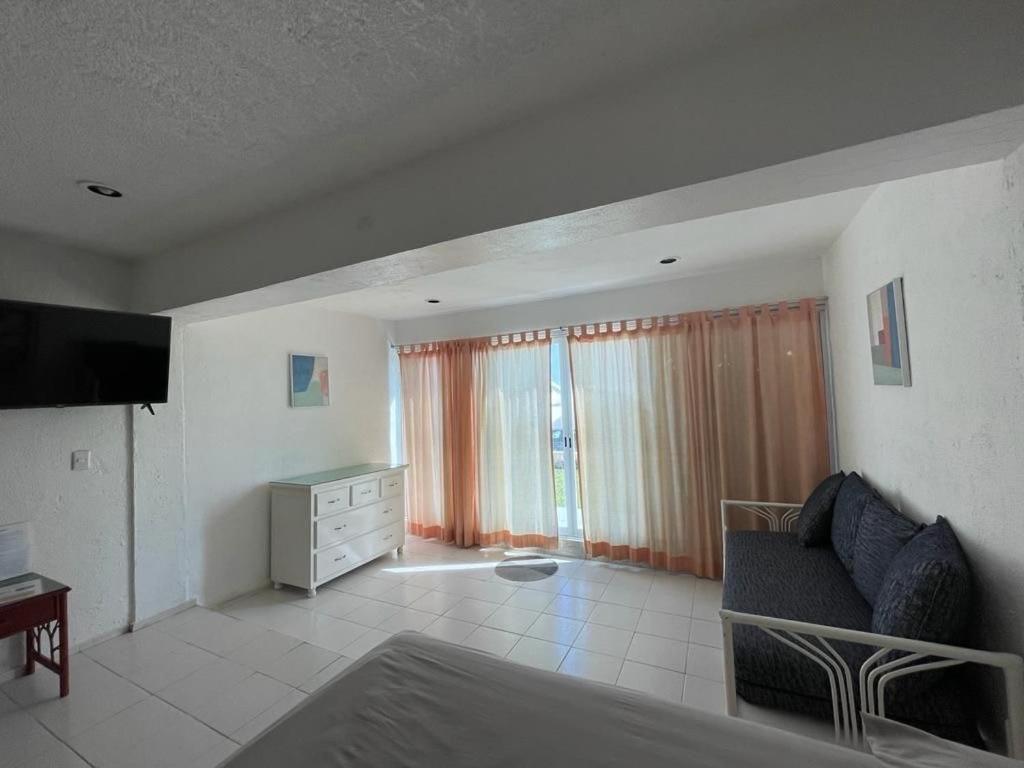 Vaoli Brisas Cancún