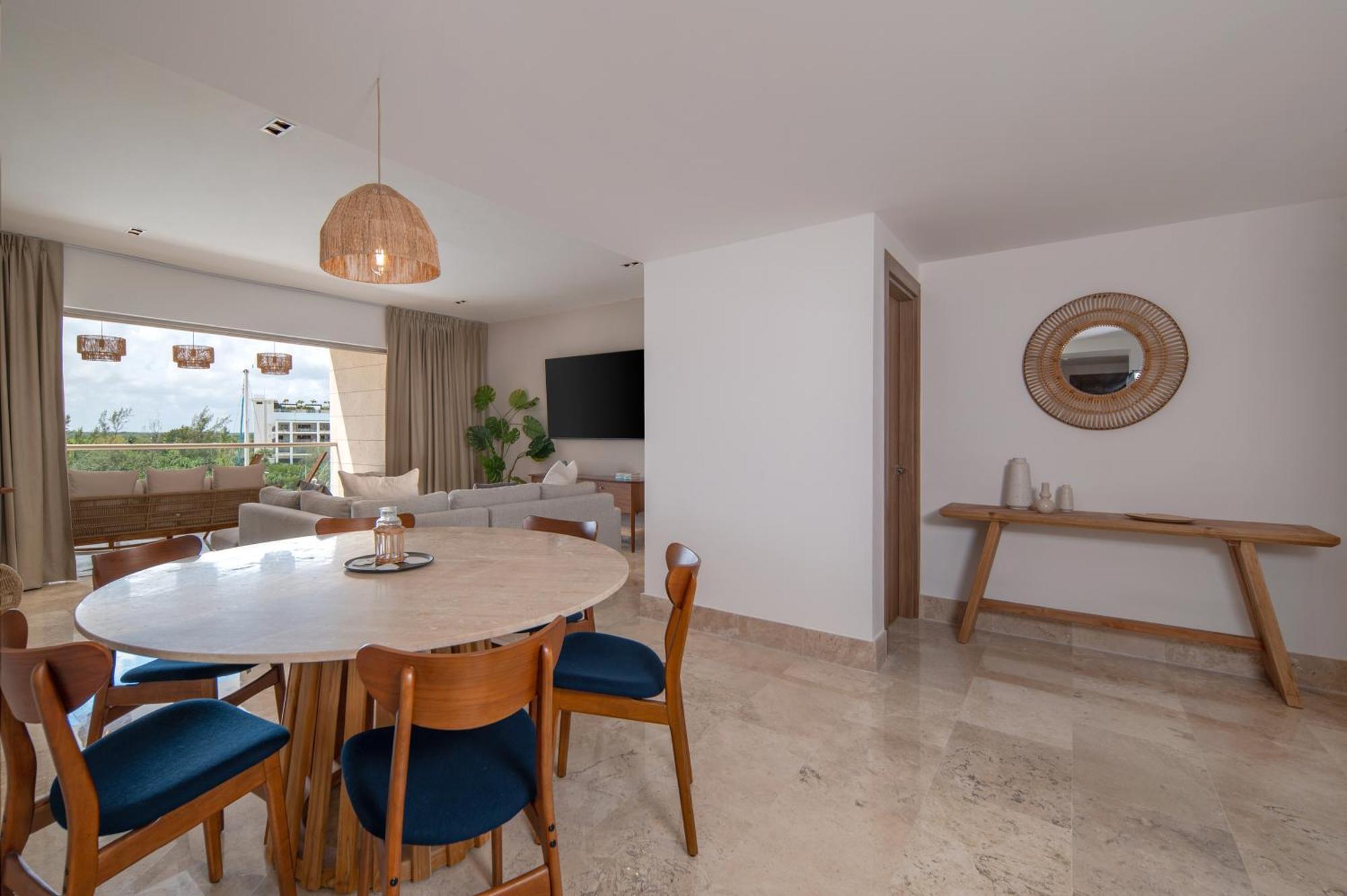 Apartment Marina Vista Retreat In La Amada