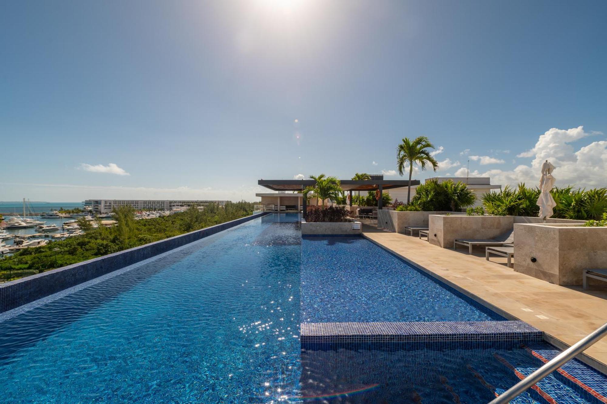 Apartment Marina Vista Retreat In La Amada