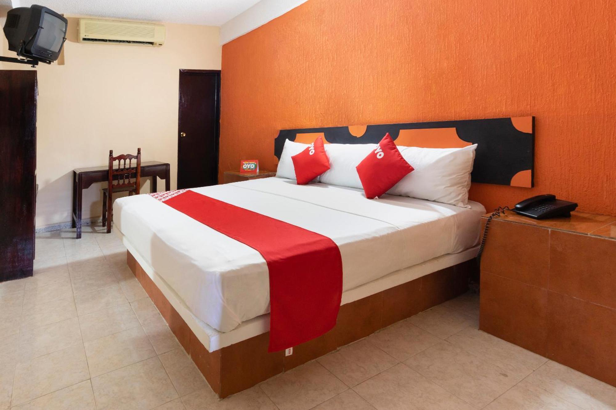 Oyo Ticuch Melida Plaza Hotel Cancún