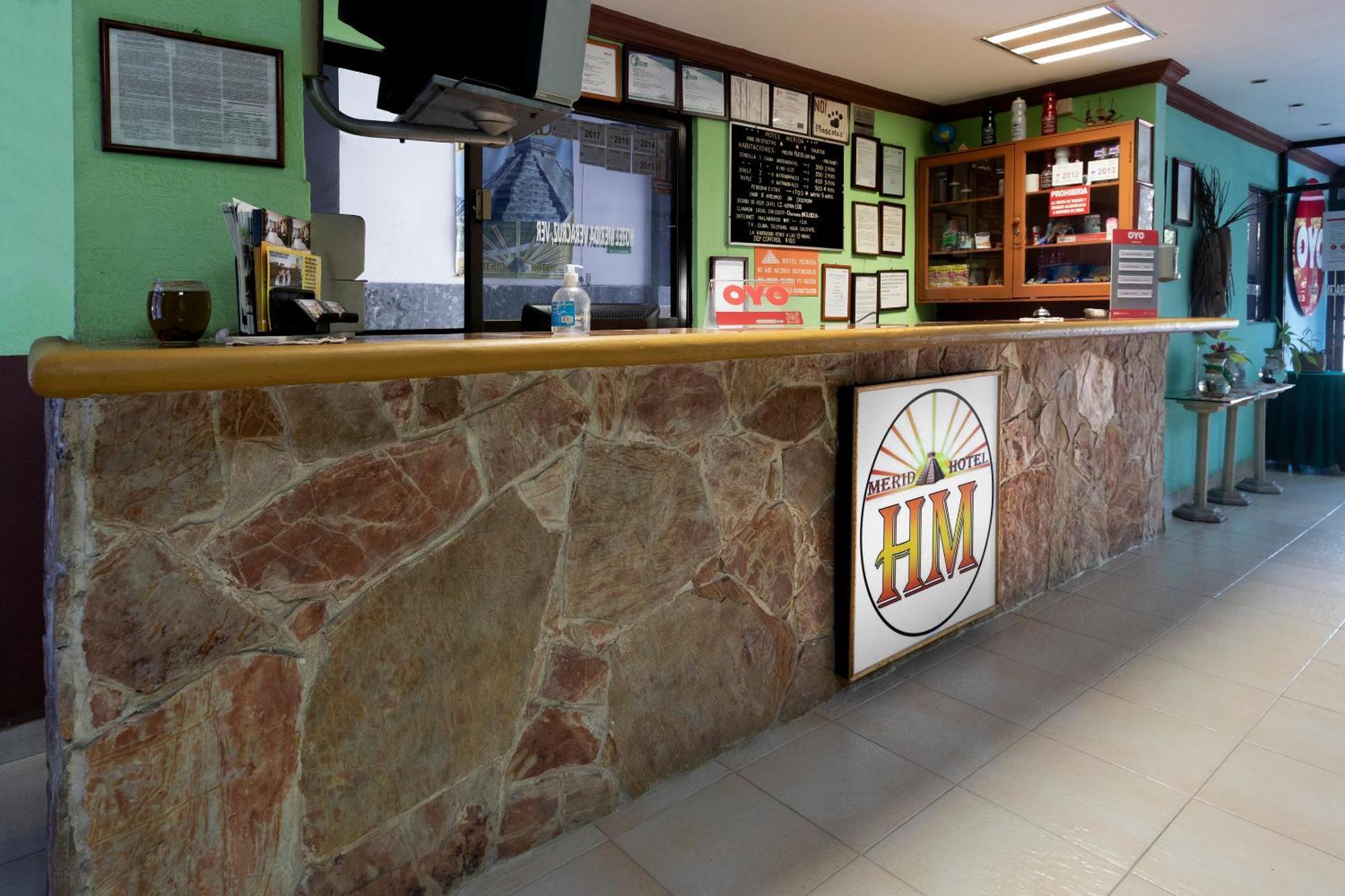 Hotel Oyo Ticuch Melida Plaza 2*