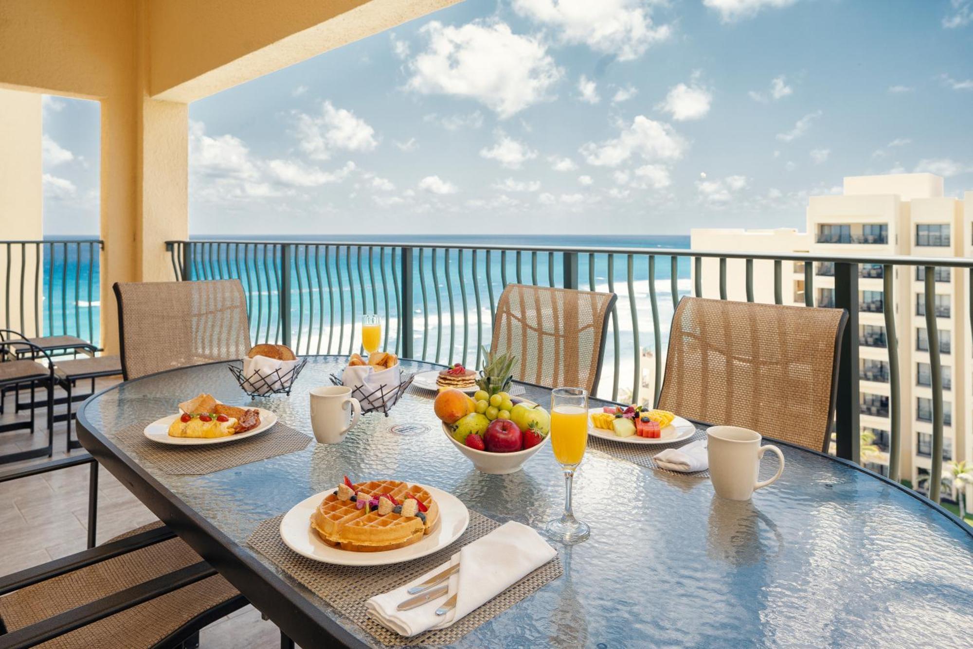 Resort The Royal Sands & 5*