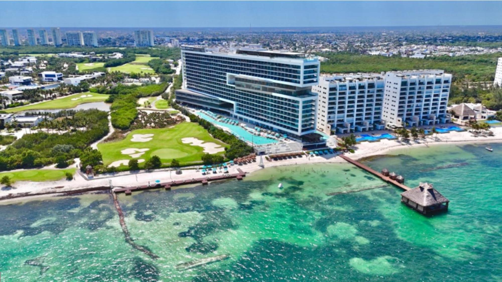 Dreams Vista Golf & Cancún