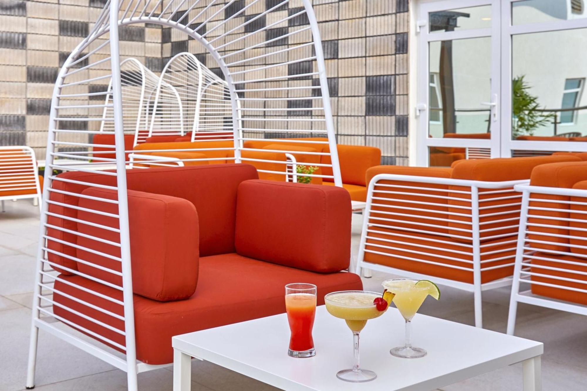 Express By Marriott Aeropuerto Riviera Hotel
