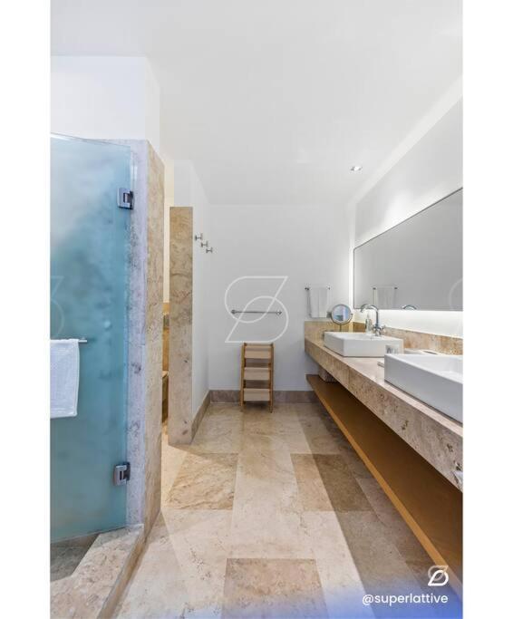 La Amada Residences 3b De Lujo Y Traslado Gratis *