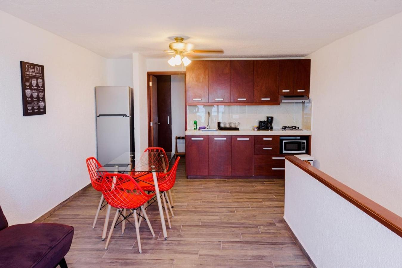 2 Bedrooms, Ocean View Balcony Apartamento Cancún