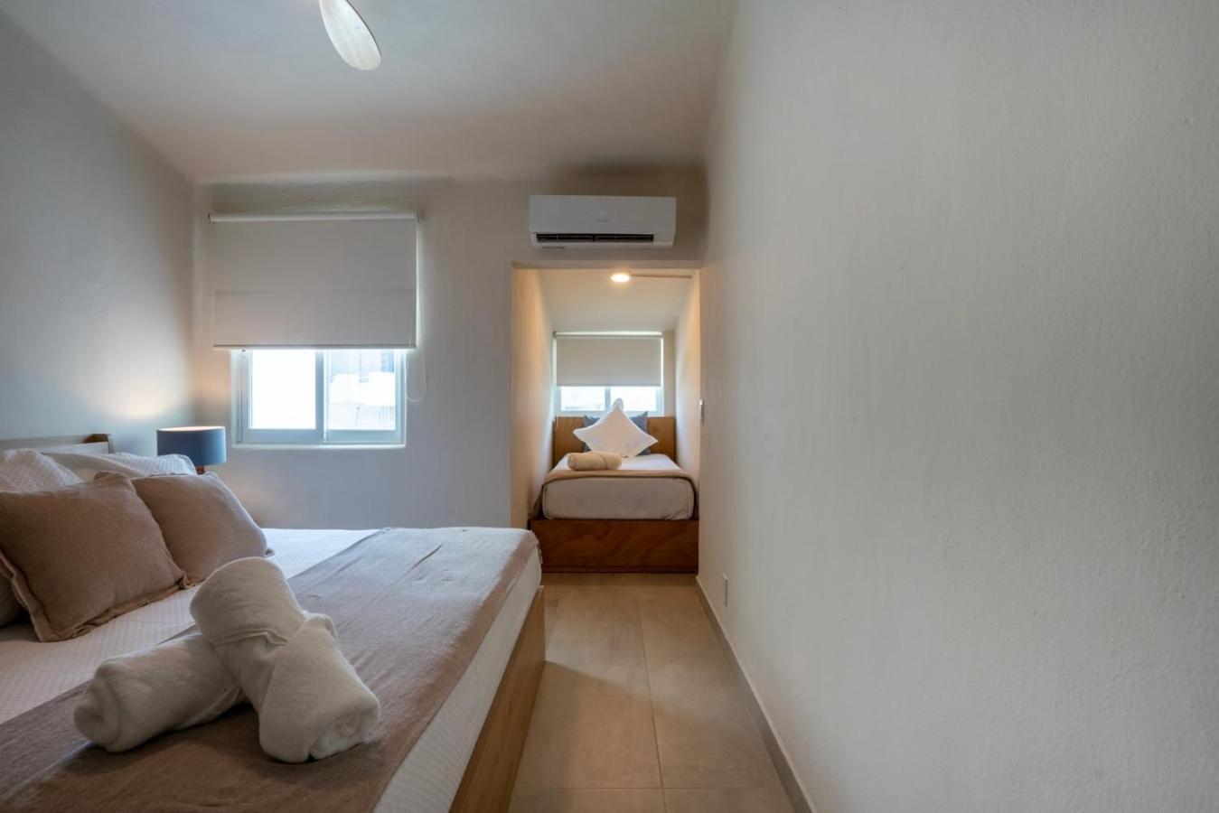 3br Modern House W/ Pool And Great Location! Сasa de vacaciones