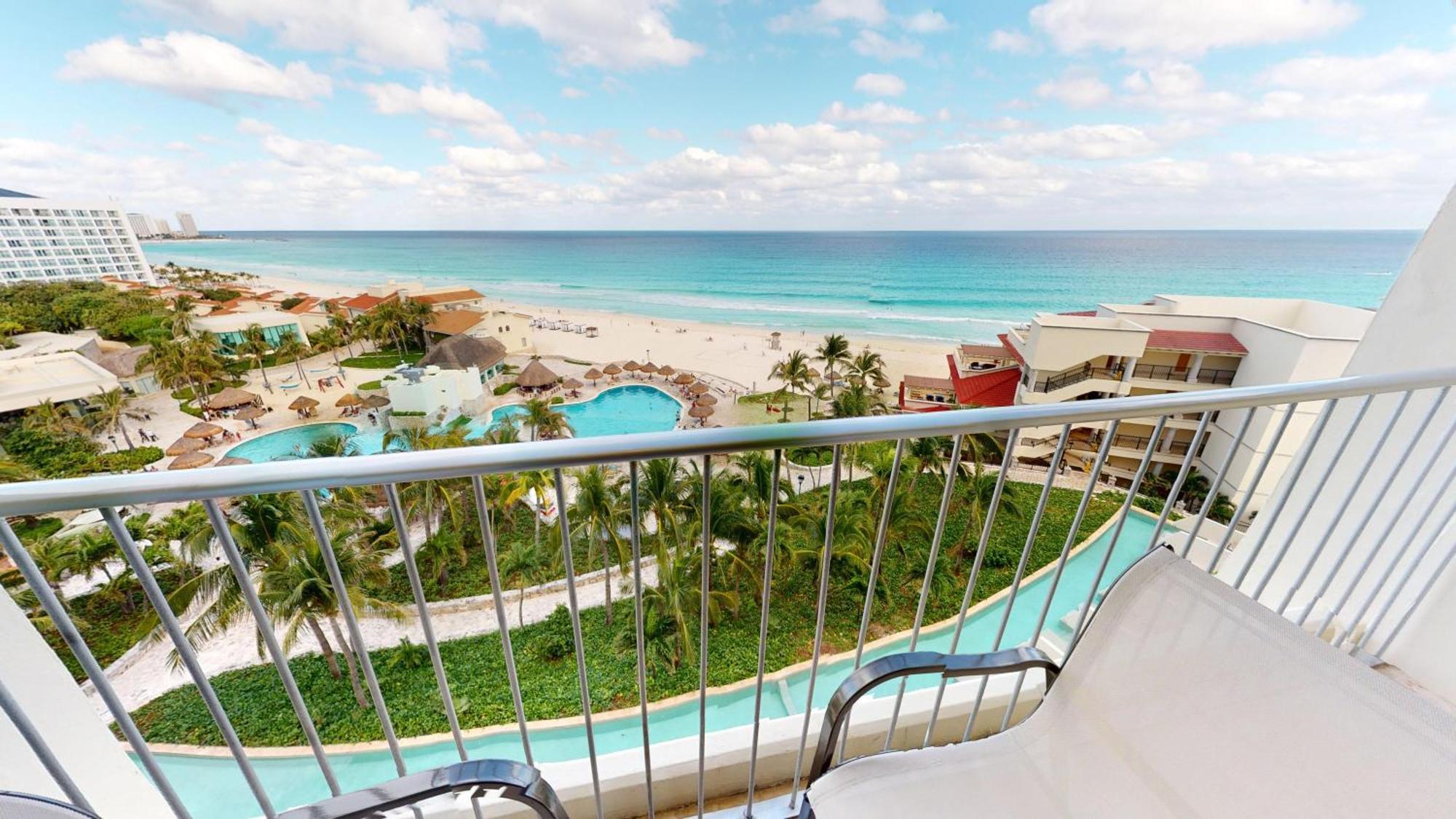 Grand Park Royal (adults Only) Resort