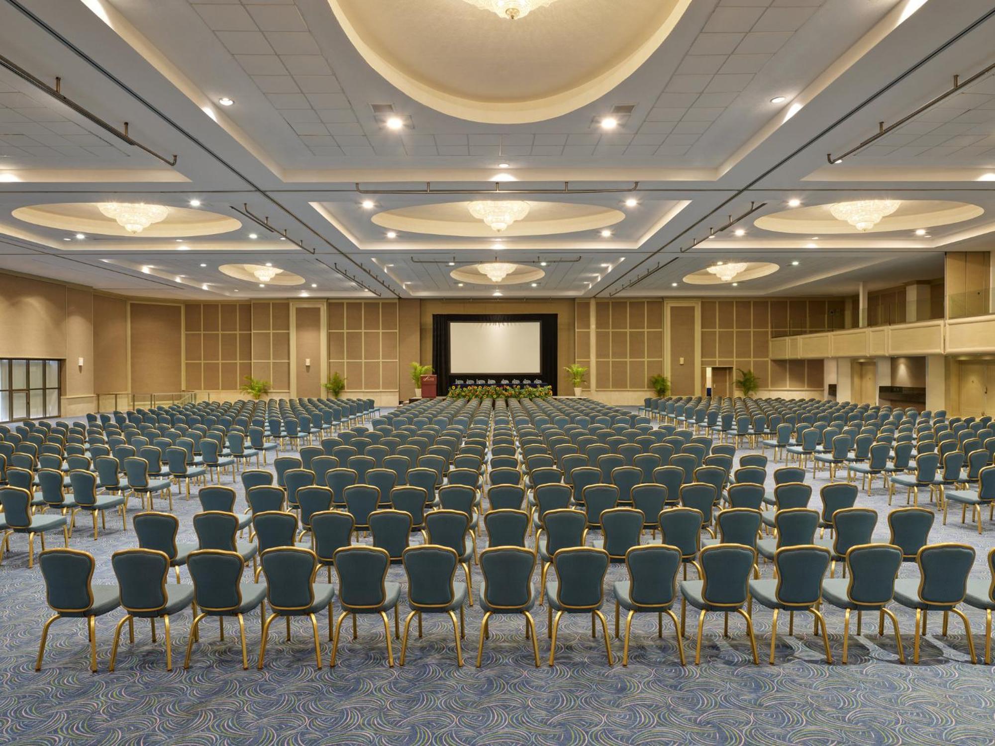 Grand Fiesta Americana Coral - 5*