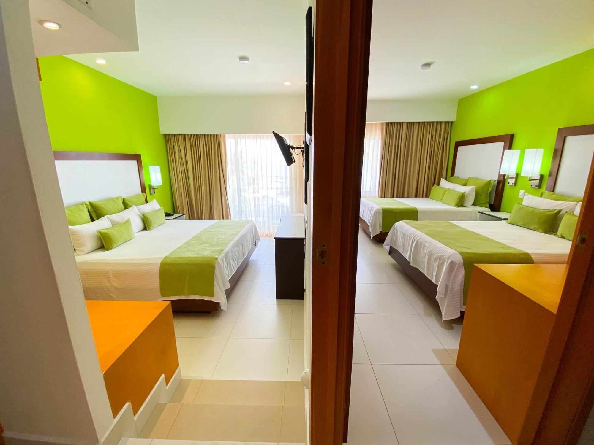 Resort Bay 4*