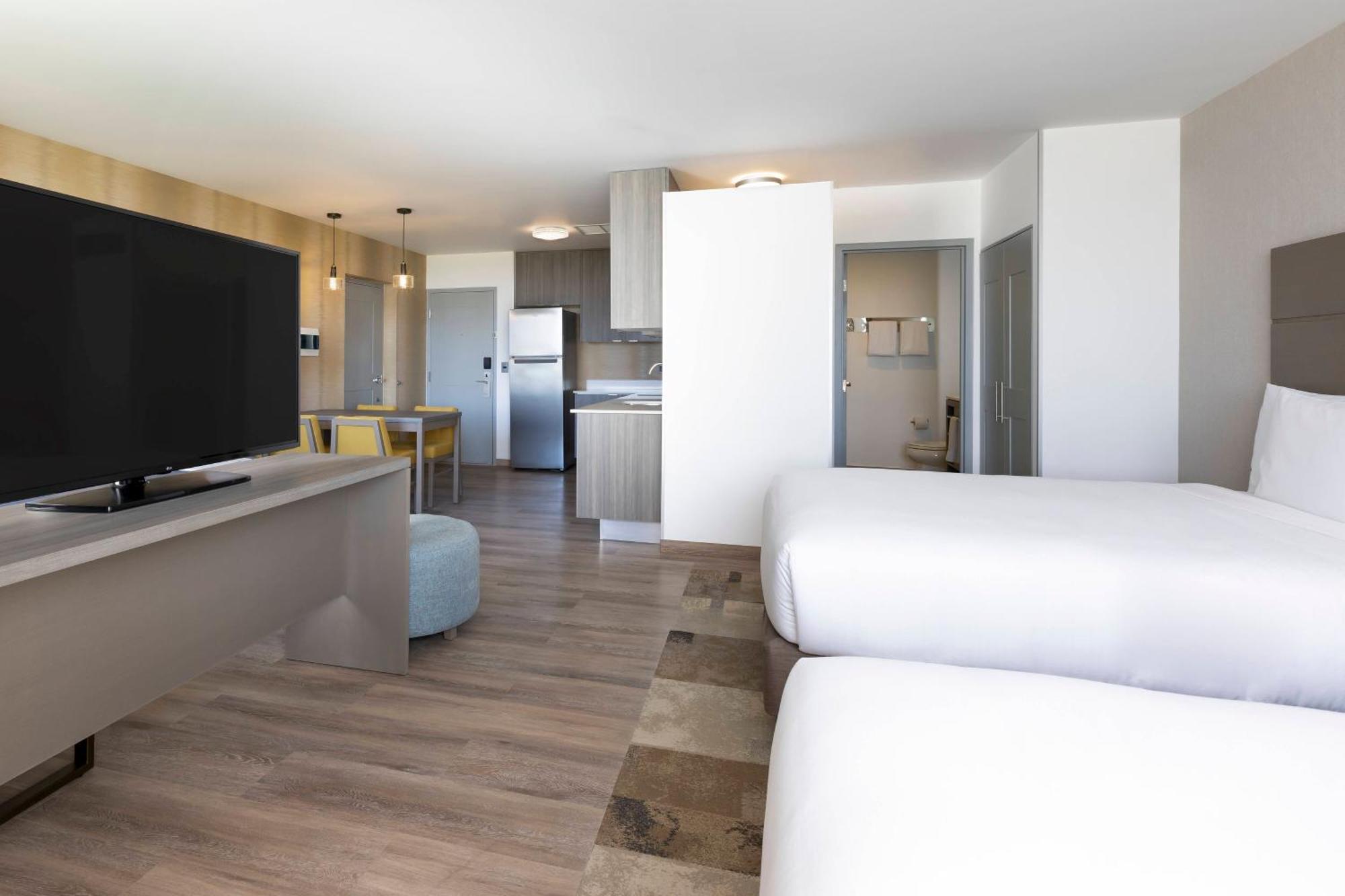 By Marriott Zone Hotel Cancun