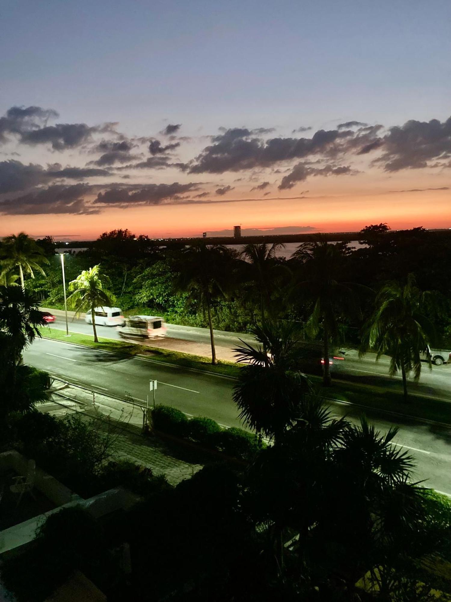 Apartamento Oceanfront Sunsets Entire *