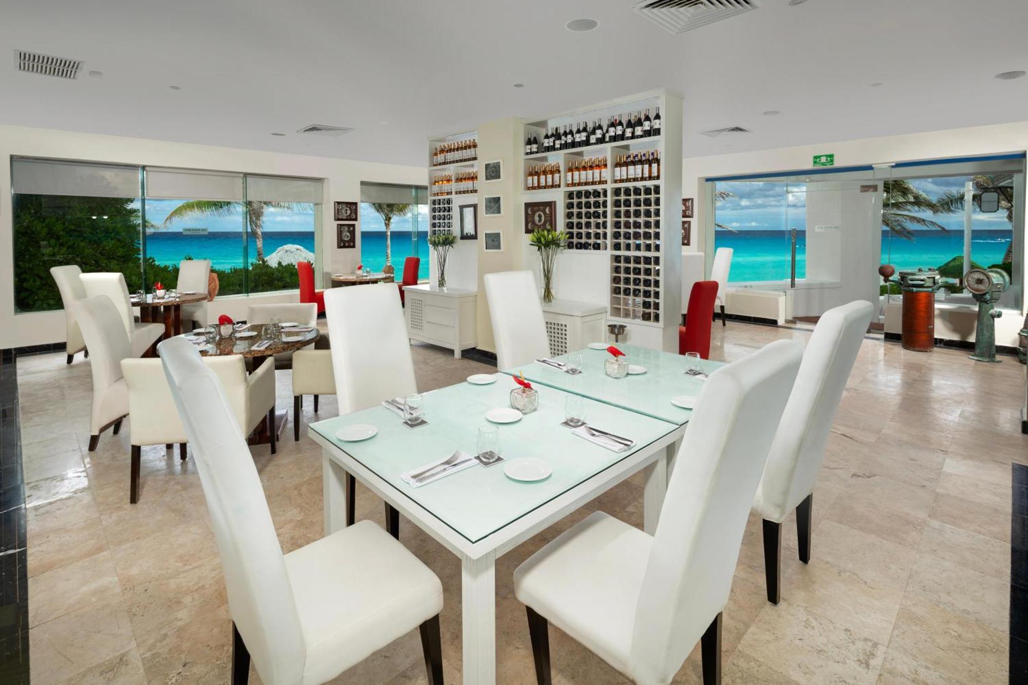 The Pyramid By Oasis Resort Cancun