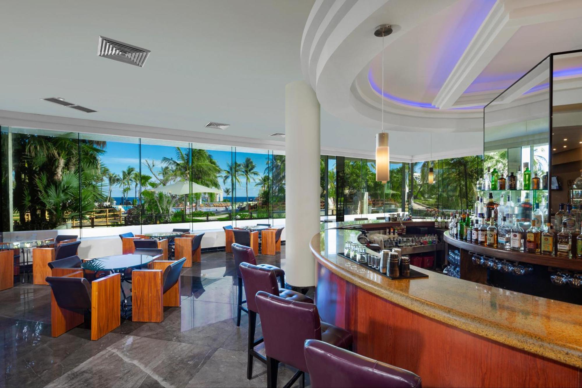 The Pyramid By Oasis Cancun