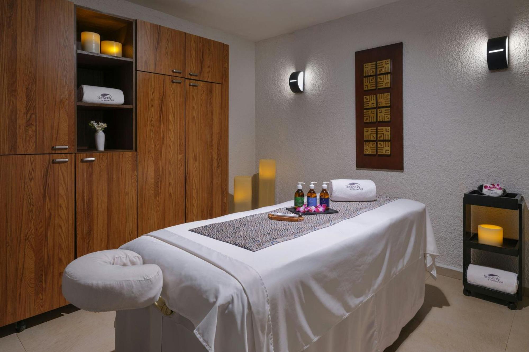 The Westin & Hotel 4*