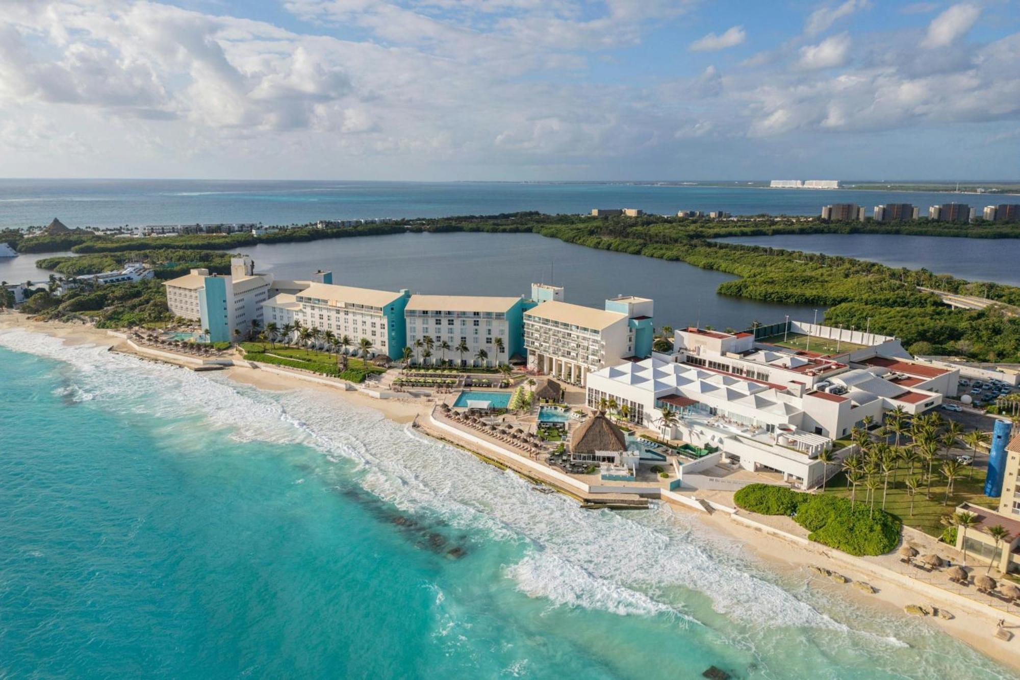 The Westin & Hotel 4*