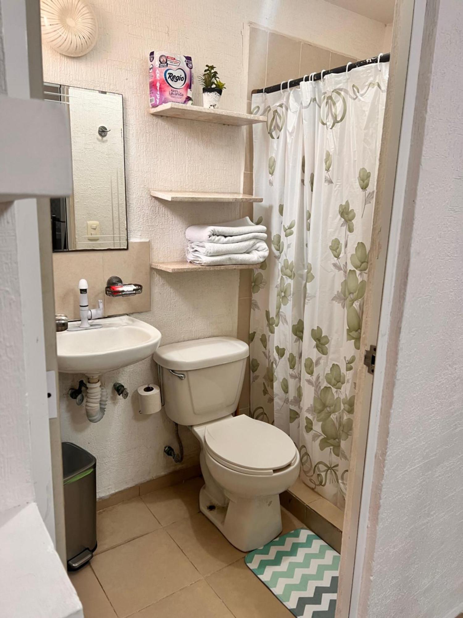 Depa Con Alberca En Privada * Cancún